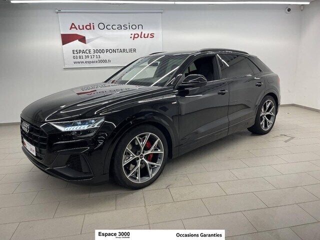 Noir mythe métallisé Utilisé 2023 Audi Q8 Competition SUV | 89 990 € (Prix assez cher) - Image 1/4