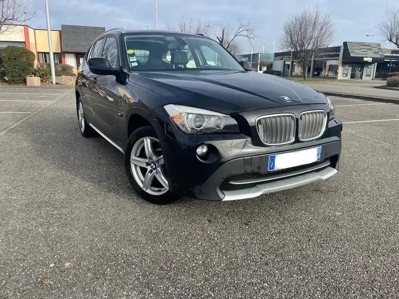 Noir Utilisé 2011 BMW X1 Executive SUV | 8 500 € - Image 1/4