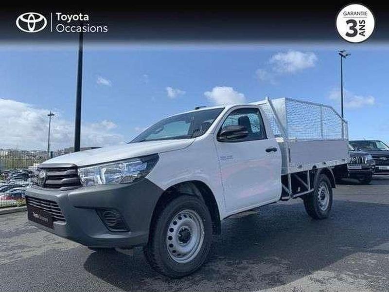 Utilisé 2023 Toyota HiLux Pick-up | 35 990 € (Bon prix) - Image 1/1