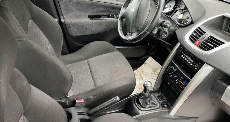 Image 3/4