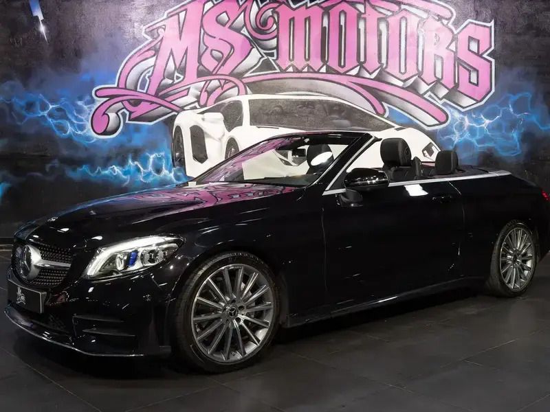 Noir Utilisé 2020 Mercedes C220 AMG line Cabriolet | 36 900 € - Image 1/4