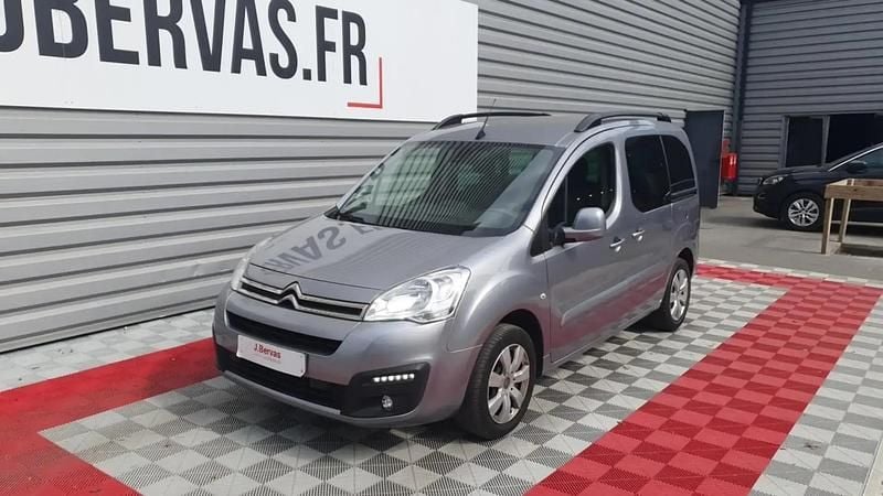 Gris Occasion 2017 Citroën Berlingo Shine Monospace | 18 990 € - Image 1/4