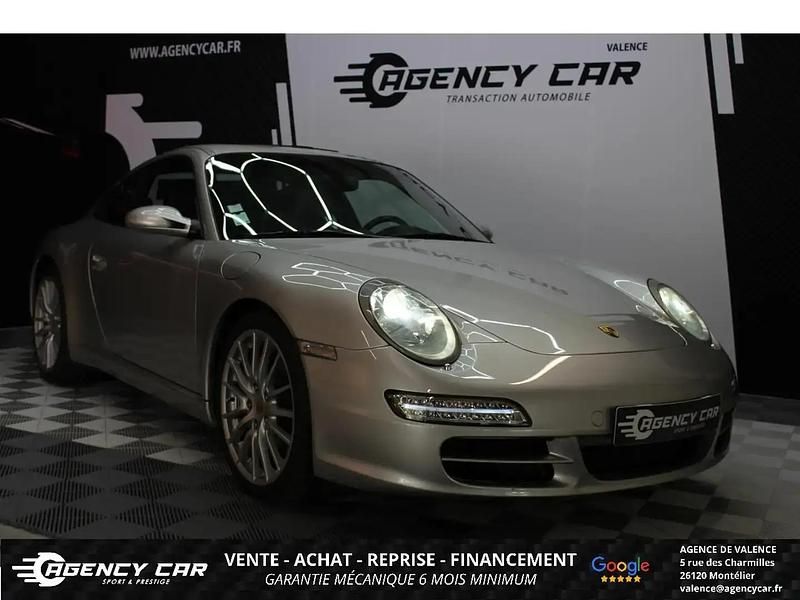 Gris Occasion 2005 Porsche 911 Carrera S Coupé | 54 490 € (Prix juste) - Image 1/4