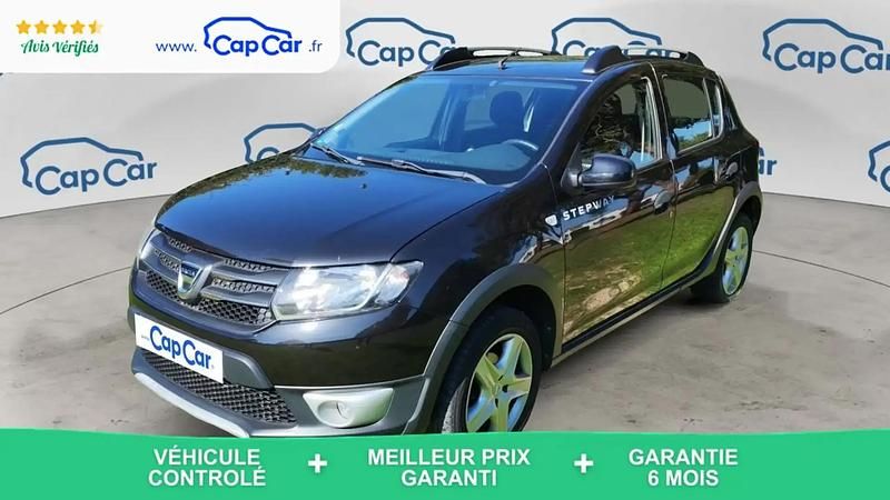 Noir Utilisé 2016 Dacia Sandero Prestige Citadine | 8 990 € (Prix juste) - Image 1/4