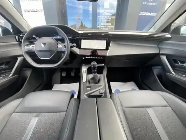 Occasion Peugeot 308 Allure 130 ch (95 kW) 2024 Gris clair Berline