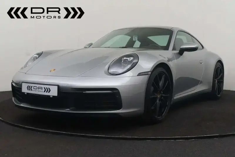 Gris Utilisé 2019 Porsche 911 Carrera 4 Coupé | 109 995 € - Image 1/4