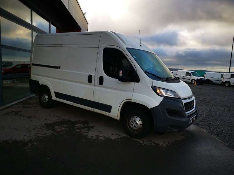 Occasion Peugeot Boxer 110 ch (80 kW) 2017 Blanc Van