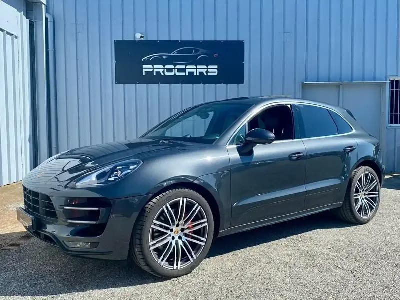Gris Utilisé 2017 Porsche Macan Turbo SUV | 57 990 € (Prix juste) - Image 1/4