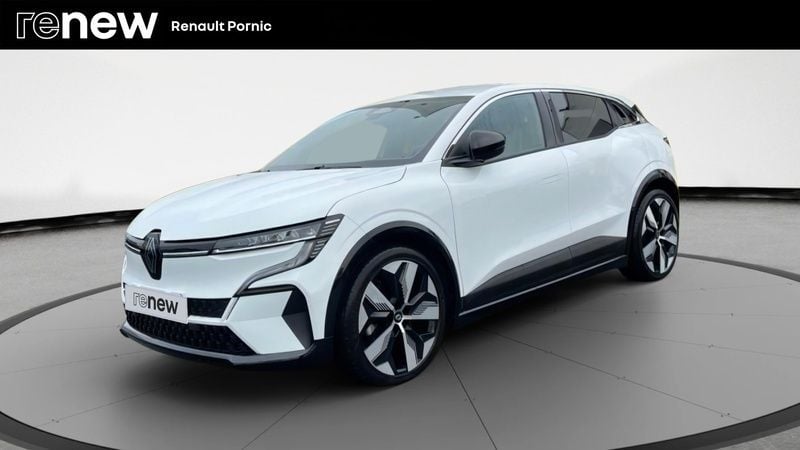 Blanc Utilisé 2022 Renault Mégane Techno SUV | 20 990 € (Bon prix) - Image 1/4
