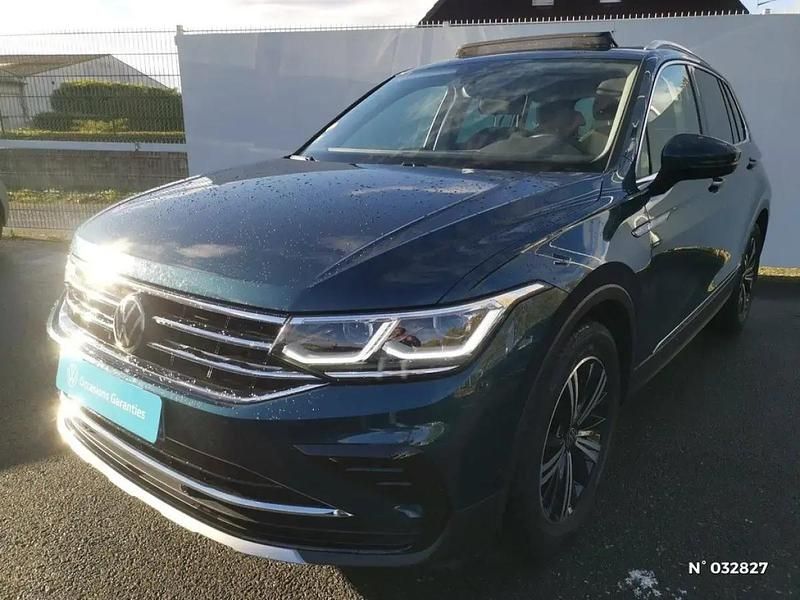 Noir Occasion 2021 VW Tiguan Elegance SUV | 33 990 € (Prix cher) - Image 1/4