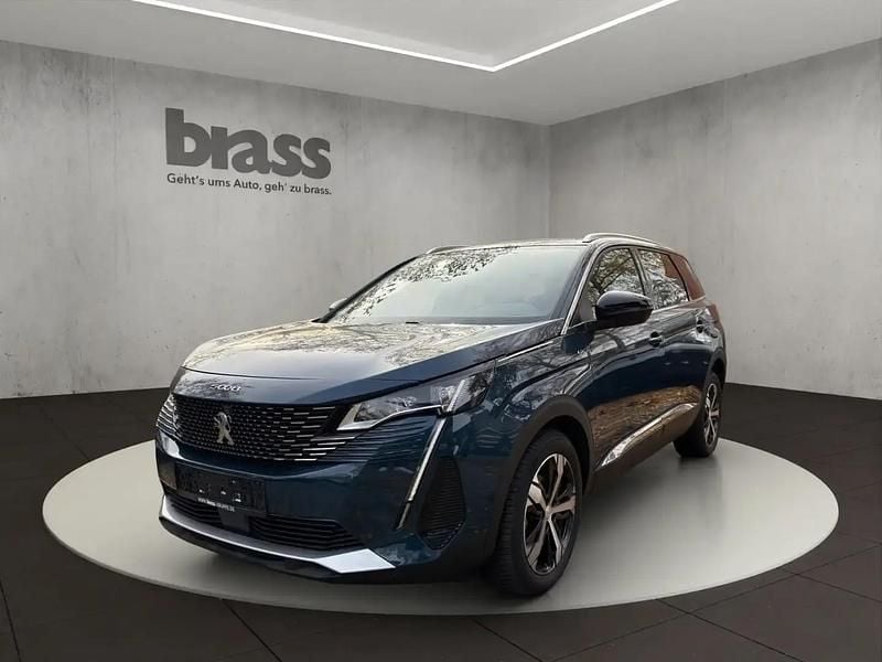 Bleu Utilisé 2023 Peugeot 5008 GT SUV | 34 490 € (Prix juste) - Image 1/4
