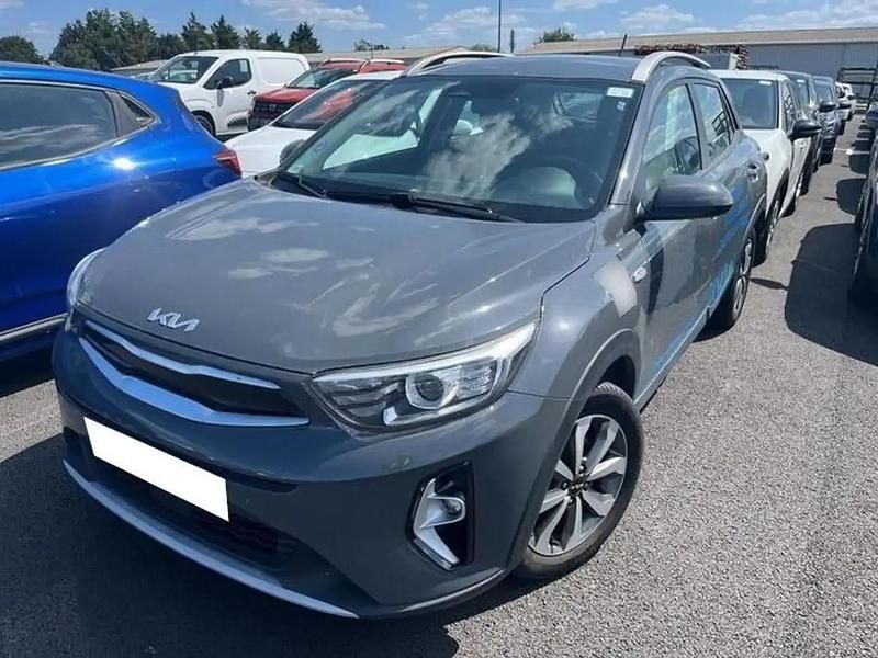 Gris Utilisé 2021 Kia Stonic Active SUV | 16 990 € (Prix juste) - Image 1/4
