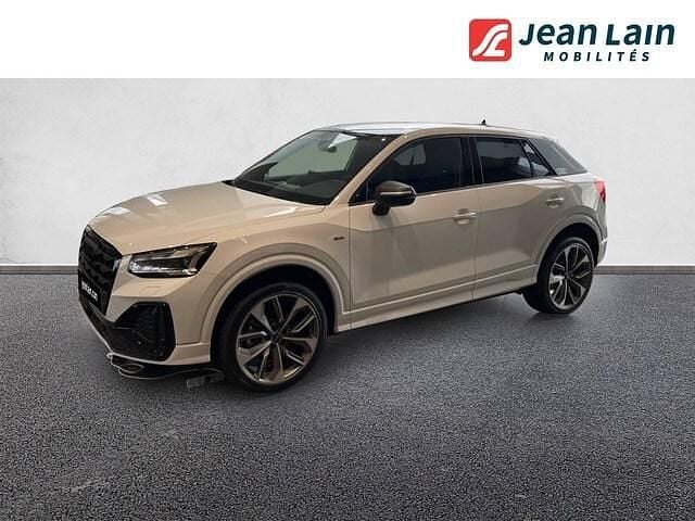 Blanc glacier métallisé Occasion 2025 Audi Q2 S-Line SUV | 43 900 € - Image 1/4