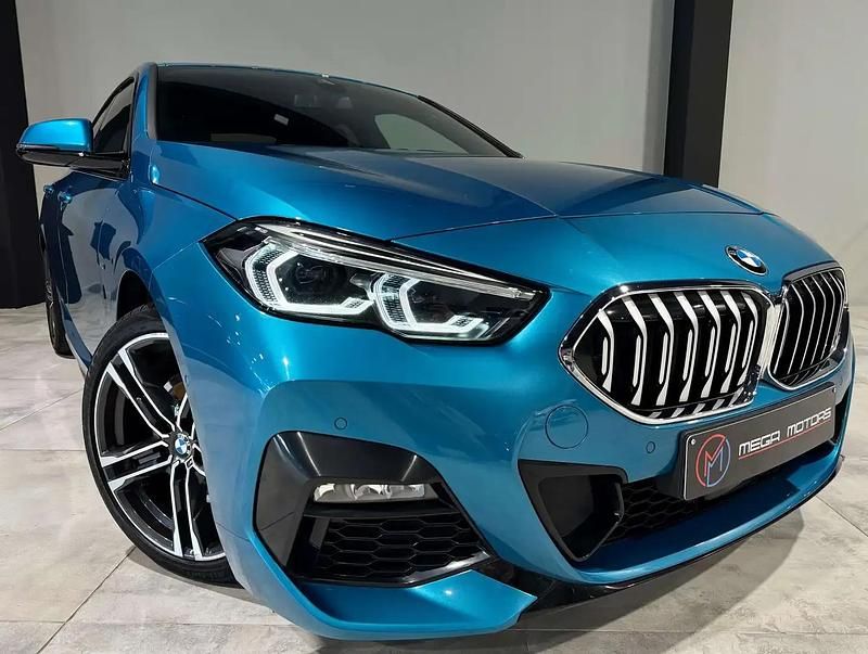 Bleu Utilisé 2021 BMW 218 Sport Line Berline | 26 900 € (Prix juste) - Image 1/4