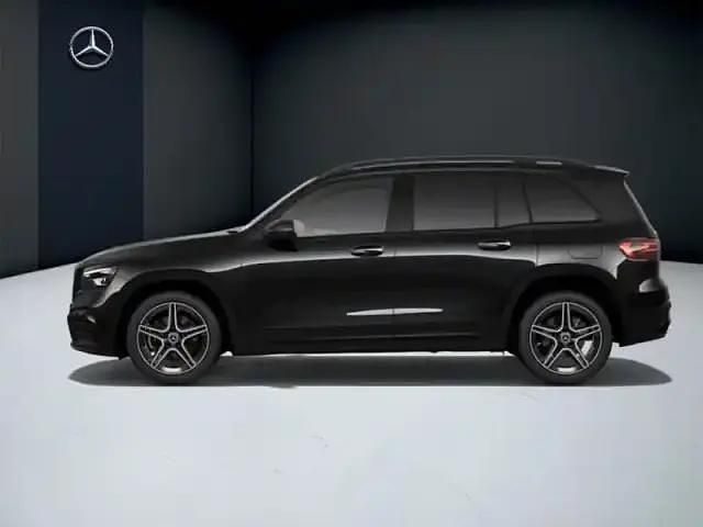 Occasion Mercedes GLB200 AMG line 2025 Noir cosmos métallisé SUV