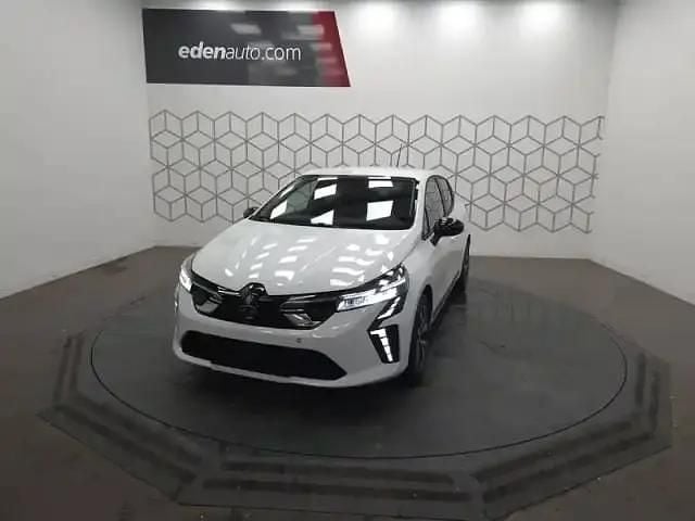 Nouvelle Mitsubishi Colt 2025 Arctic white Berline