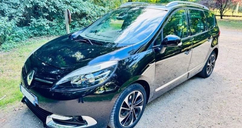 Noir Utilisé 2015 Renault Grand Scénic III Bose Edition Monospace | 5 490 € - Image 1/4