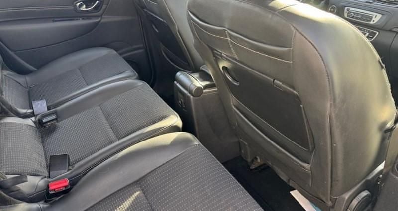 Occasion Renault Scénic III Zen 110 ch (80 kW) 2013 Monospace