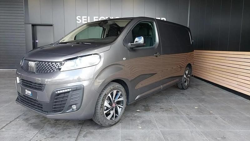 Occasion 2022 Fiat Scudo Lounge Van | 34 990 € (Prix cher) - Image 1/4