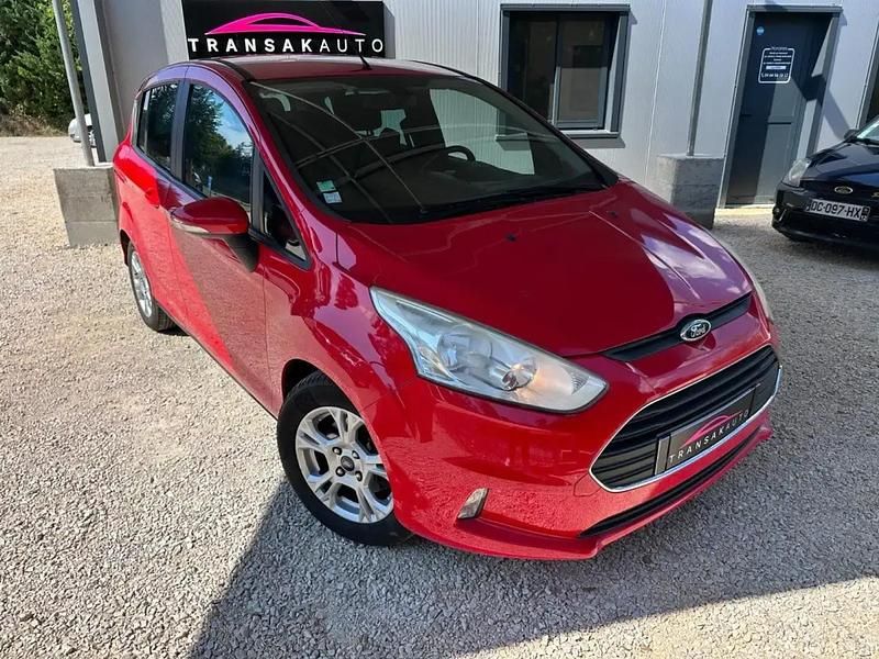 Rouge Utilisé 2015 Ford B-MAX Trend Monospace | 6 490 € (Prix juste) - Image 1/4