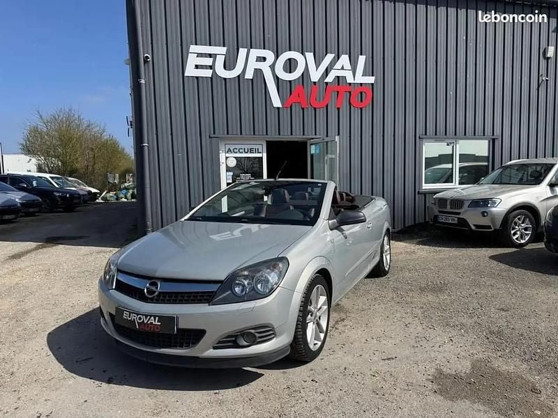 Utilisé 2006 Opel Astra Cosmo Citadine | 5 490 € - Image 1/4