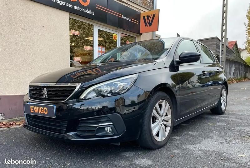 Noir Occasion 2019 Peugeot 308 Allure Berline | 11 990 € (Bon prix) - Image 1/4