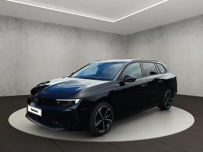 Noir Utilisé 2024 Opel Astra Elegance Break | 26 450 € (Prix cher) - Image 1/4