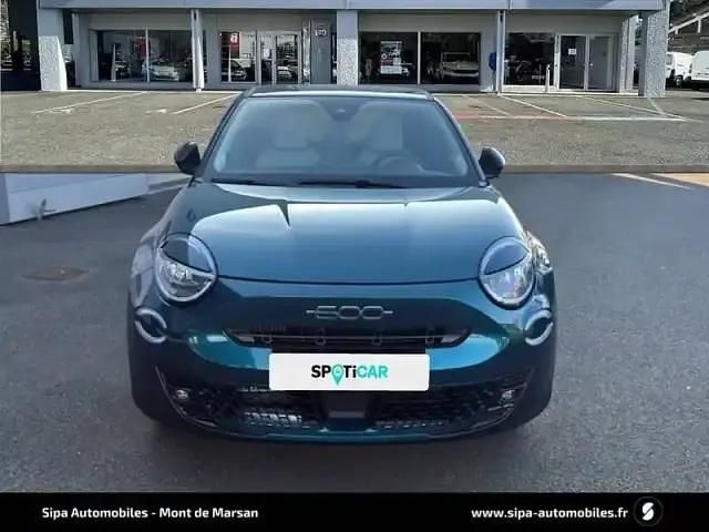 Nouvelle Fiat 600 2025 Bleu navigli Berline