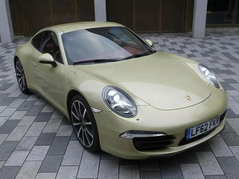 Occasion 2013 Porsche 911 Carrera 4 Coupé | 79 995 € (Prix juste) - Image 1/4