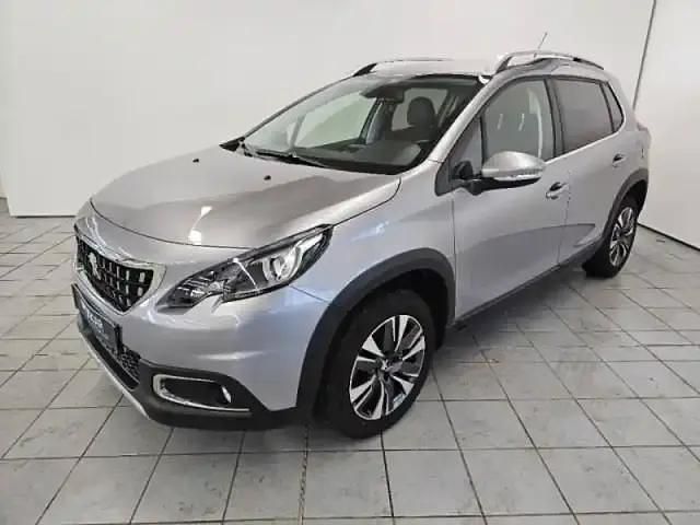 Gris artense Occasion 2019 Peugeot 2008 Allure SUV | 12 490 € (Prix juste) - Image 1/4