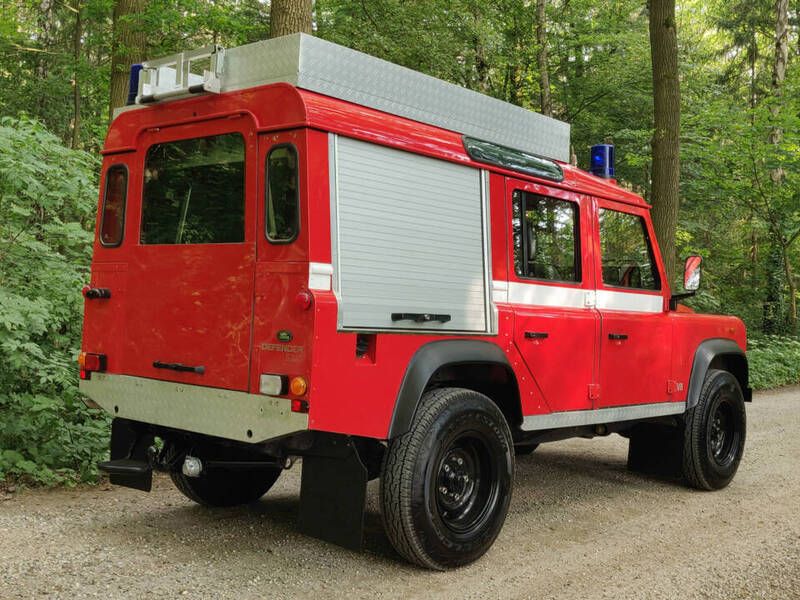 Occasion Land Rover Defender 135 ch (99 kW) 1993 Rouge SUV