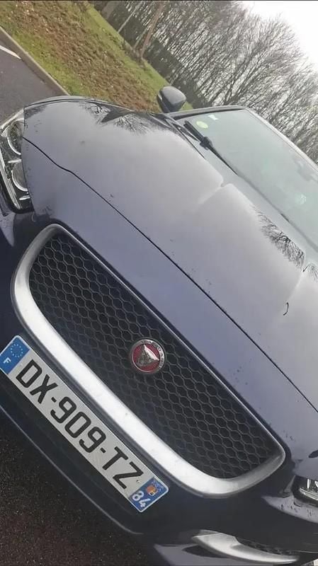 Occasion 2015 Jaguar XE R-Sport Berline | 14 000 € (Prix juste) - Image 1/4