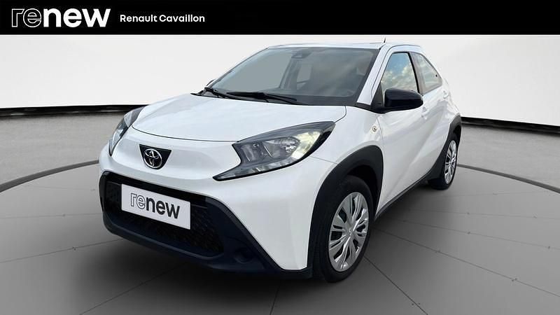 Blanc Utilisé 2022 Toyota Aygo Limited Citadine | 16 990 € (Prix juste) - Image 1/4