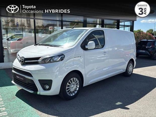 Blanc Nouvelle 2024 Toyota Proace Business Edition Van | 31 990 € (Bon prix) - Image 1/4