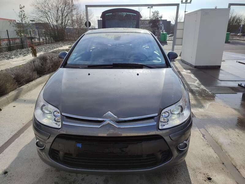 Image 4/4