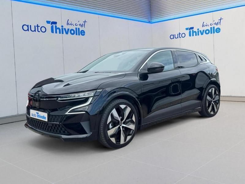 Utilisé 2023 Renault Mégane Techno Berline | 25 990 € (Bon prix) - Image 1/4
