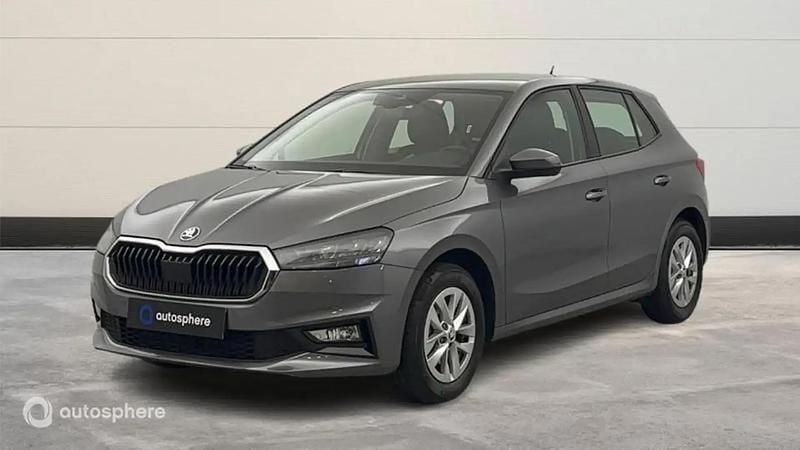 Gris Utilisé 2022 Skoda Fabia Ambition Citadine | 17 999 € (Prix juste) - Image 1/4