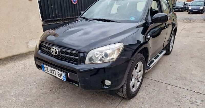 Noir Occasion 2007 Toyota RAV4 Lounge SUV | 5 950 € - Image 1/4