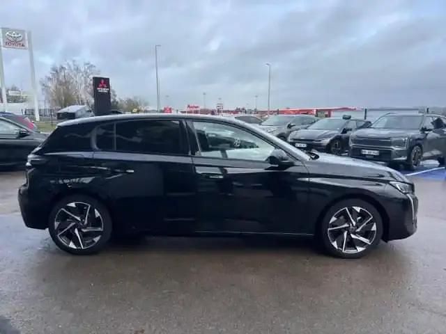 Occasion Peugeot 308 Allure 131 ch (96 kW) 2023 Noir perla nera (m) Berline