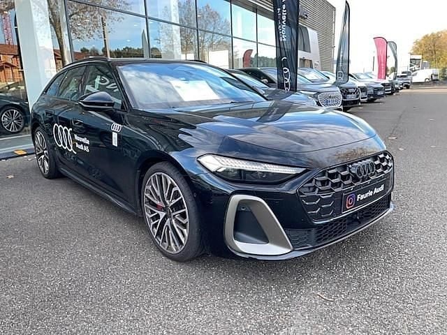 Noir mythique métallisé Occasion 2025 Audi A5 Design Break | 59 900 € (Prix juste) - Image 1/4