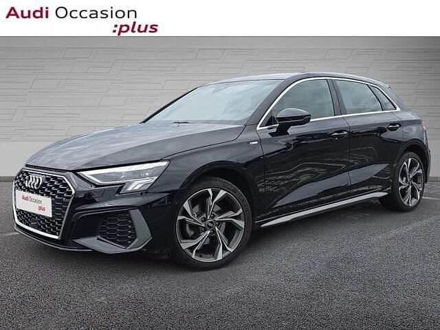 Noir mythe métallisé Utilisé 2023 Audi A3 S-Line | 32 987 € (Prix juste) - Image 1/4