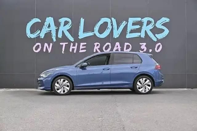 Occasion VW Golf VIII 2024 Bleu Berline