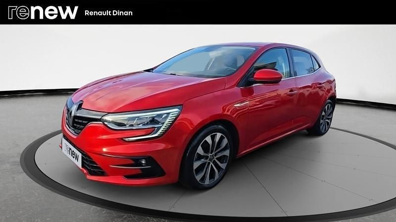 Rouge Occasion 2021 Renault Mégane IV Intens Berline | 17 990 € (Prix juste) - Image 1/4