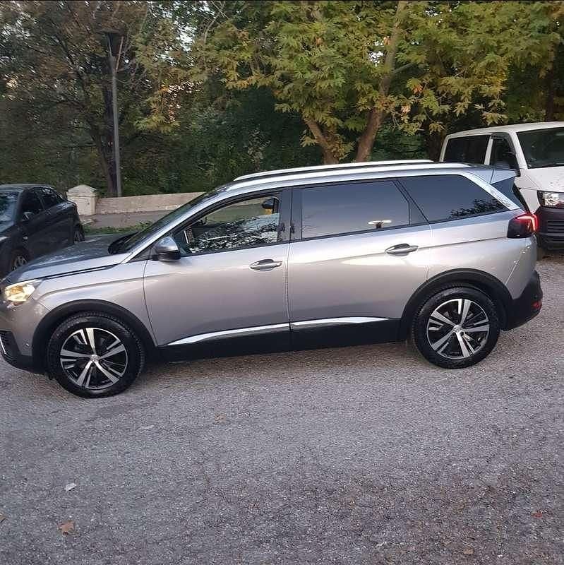 Occasion Peugeot 5008 Allure 120 ch (88 kW) 2017 Monospace