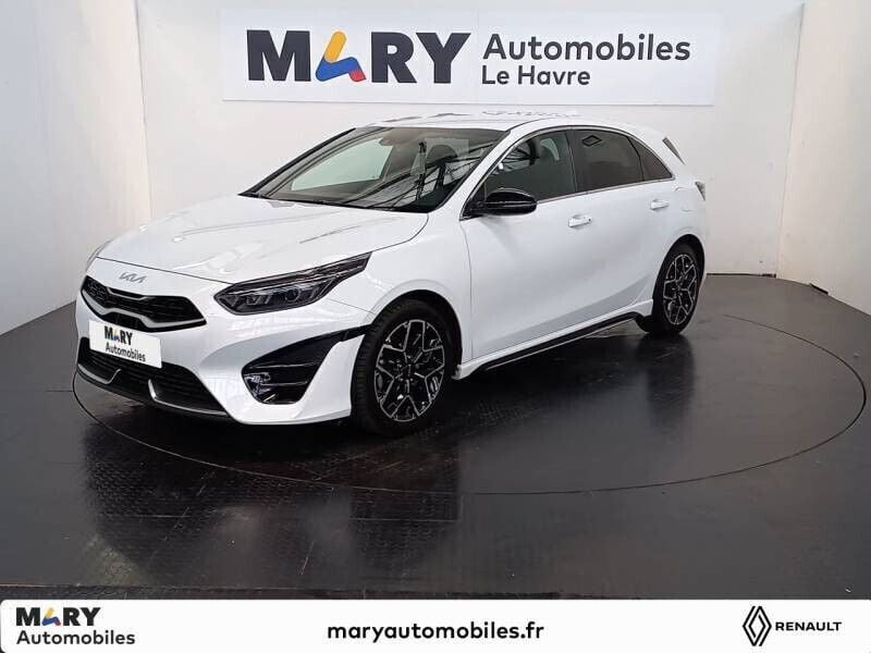 Blanc Utilisé 2022 Kia Ceed GT GT-Line Berline | 22 590 € (Prix juste) - Image 1/4