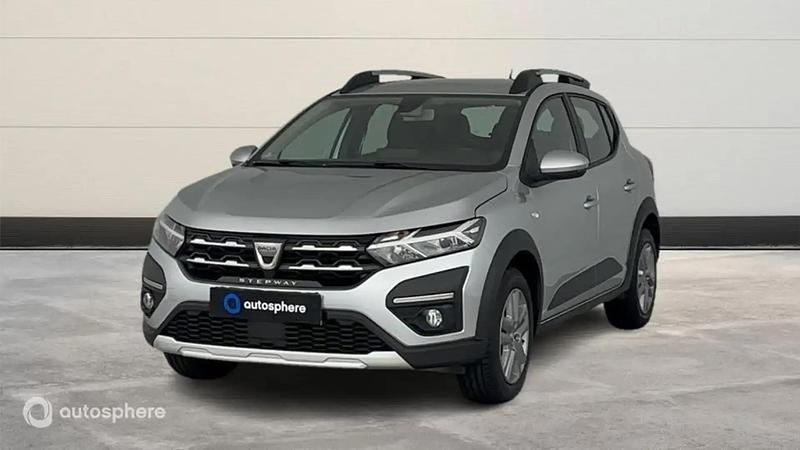 Gris Utilisé 2022 Dacia Sandero Comfort Citadine | 13 999 € (Prix juste) - Image 1/4