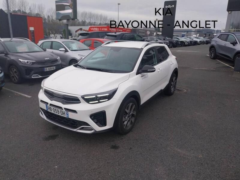 Blanc Utilisé 2024 Kia Stonic GT-Line SUV | 23 314 € (Prix assez cher) - Image 1/3