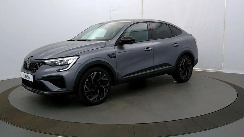 Gris Utilisé 2024 Renault Arkana Esprit Alpine SUV | 26 800 € (Prix assez cher) - Image 1/4