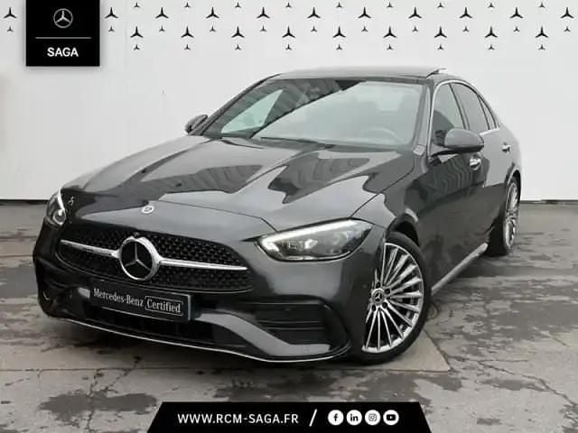 Gris foncé Utilisé 2022 Mercedes 200 AMG line Berline | 42 900 € - Image 1/4