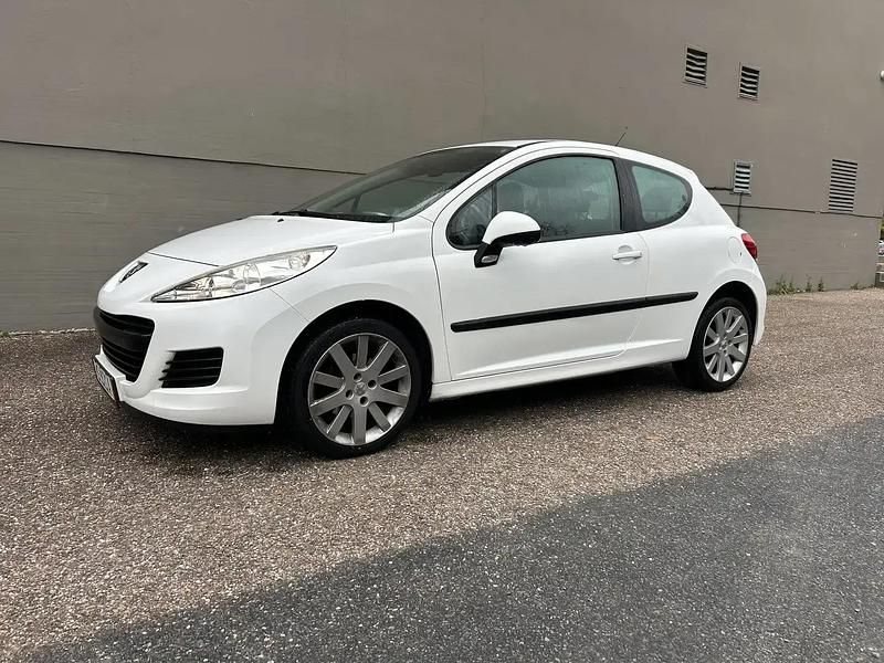 Occasion Peugeot 207 Active 95 ch (69 kW) 2009 Berline